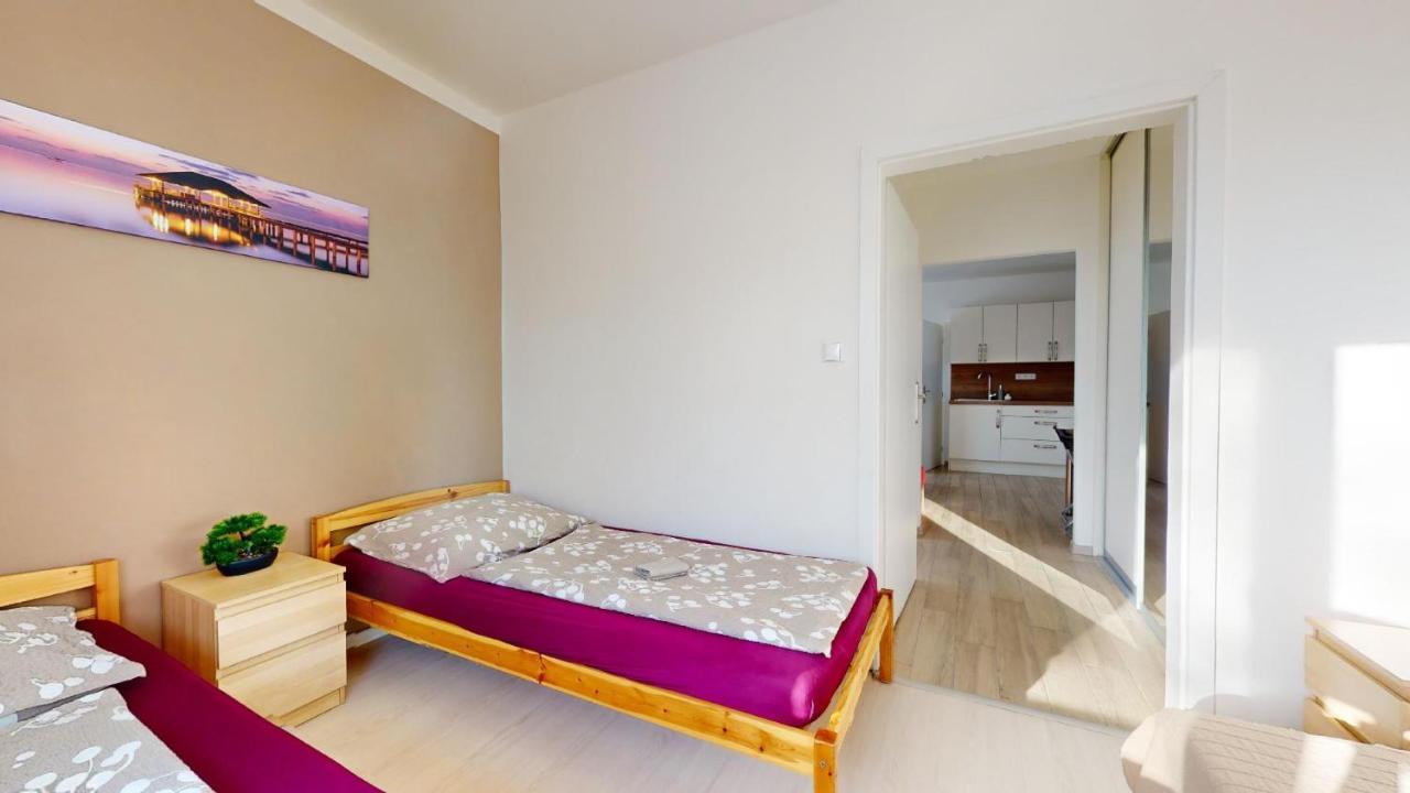 Apartman Dubova Milovice  Ngoại thất bức ảnh